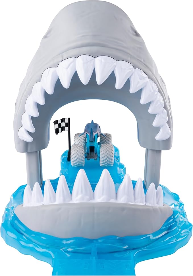Monster Jam, Official Megalodon Mayhem Playset with Exclusive 1:64 Scale Megalodon Die-Cast Monster Truck
