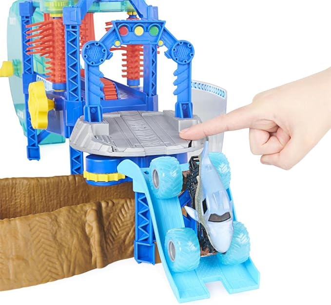 Spin Master 6060160 Monster Jam 1T64 Truck Wash Playset