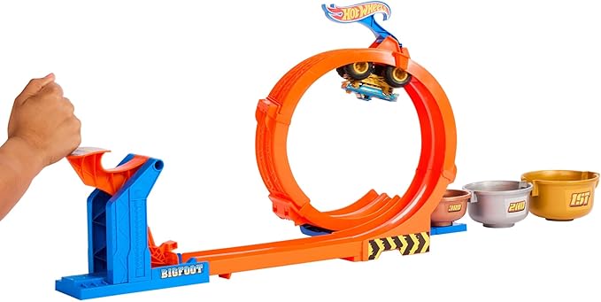 Hot Wheels Monster Trucks Toy Truck & Track Set, Loop-and-Flip Trophy Challenge Playset & 1:64 Scale 50th Anniversary Die-Cast Bigfoot, 2 Ways to Play