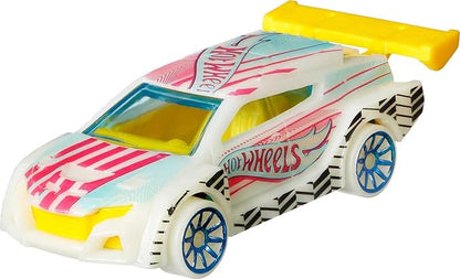 Hot Wheels Toy Monster Trucks 10-Pack, Set of 5 Glow in The Dark 1:64 Scale Trucks & 5 GITD 1:64 Scale Cars, Play Vehicles for Kids & Collectors