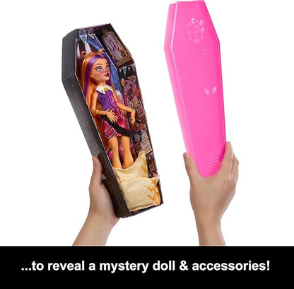 Monster High Buried Secrets Dolls and Accessories, Cozy Creepover Theme with Mystery Doll and 5 Unboxing Surprises (Characters May Vary)