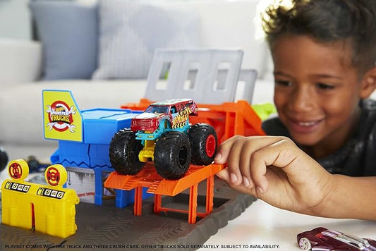 Hot Wheels Monster Trucks Blast Station Playset with 1:64 Scale Demo Derby Toy Truck & 3 Crushable Cars