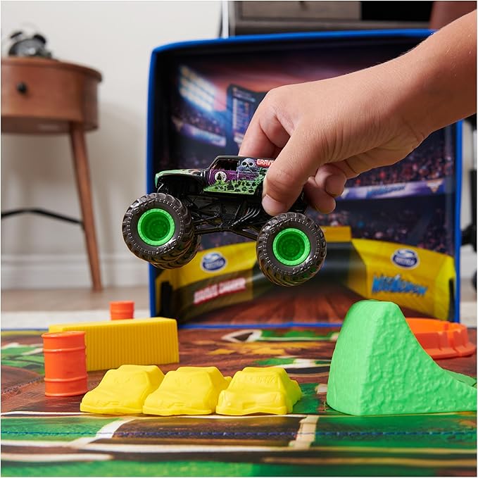 Monster Jam, Ultimate Arena Playmat & Storage with 2 Exclusive Monster Trucks, 1:64 Scale, 20 Accessories, Kids Toys for Boys and Girls Ages 4 and Up