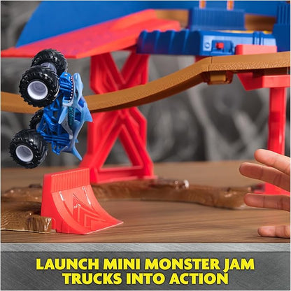 Monster Jam, Supercharge Speedway Playset, Megalodon and El Toro Loco Die-Cast Monster Trucks, Light Up World Finals Track Kids Toys for Boys Ages 3 and Up