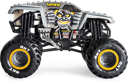 Monster Jam Official Max D Monster Truck, Die-Cast Vehicle 1:24 Scale