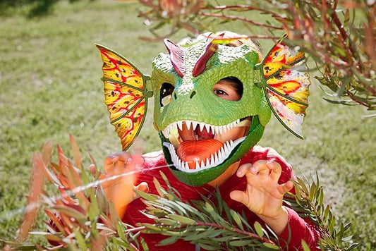 Mattel Jurassic World Role-Play Mask, Dilophosaurus with Venom Launching Water Feature, Sound & Adjustable Frill, Dinosaur Costume Headgear Toy