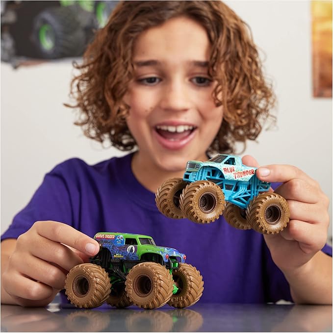 Monster Jam, Mystery Mudders 2-Pack Monster Trucks, Official 1:64 Die-Cast Vehicles, Wash to Reveal (Styles Will Vary), Kids Toys for Boys 3 and Up