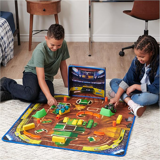 Monster Jam, Ultimate Arena Playmat & Storage with 2 Exclusive Monster Trucks, 1:64 Scale, 20 Accessories, Kids Toys for Boys and Girls Ages 4 and Up