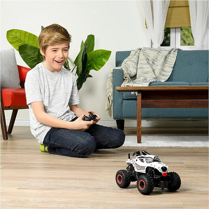 Monster Jam, Official Monster Mutt Dalmatian Remote Control Monster Truck for Boys and Girls, 1:24 Scale, 2.4 GHz, Kids Toys for Ages 4-6+