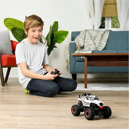 Monster Jam, Official Monster Mutt Dalmatian Remote Control Monster Truck for Boys and Girls, 1:24 Scale, 2.4 GHz, Kids Toys for Ages 4-6+